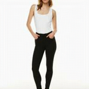 Aritzia  Denim Forum Lola High Rise Black Jeans Size 26